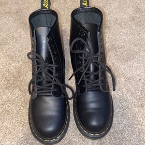 Dr. Martens *Brand New*